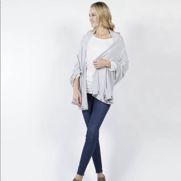 Convertible WrapScarf - Gray - Picture 1 of 3